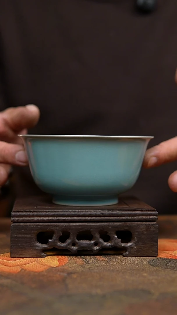 碗仿古天青微蓝纯手工故宫碗12口径