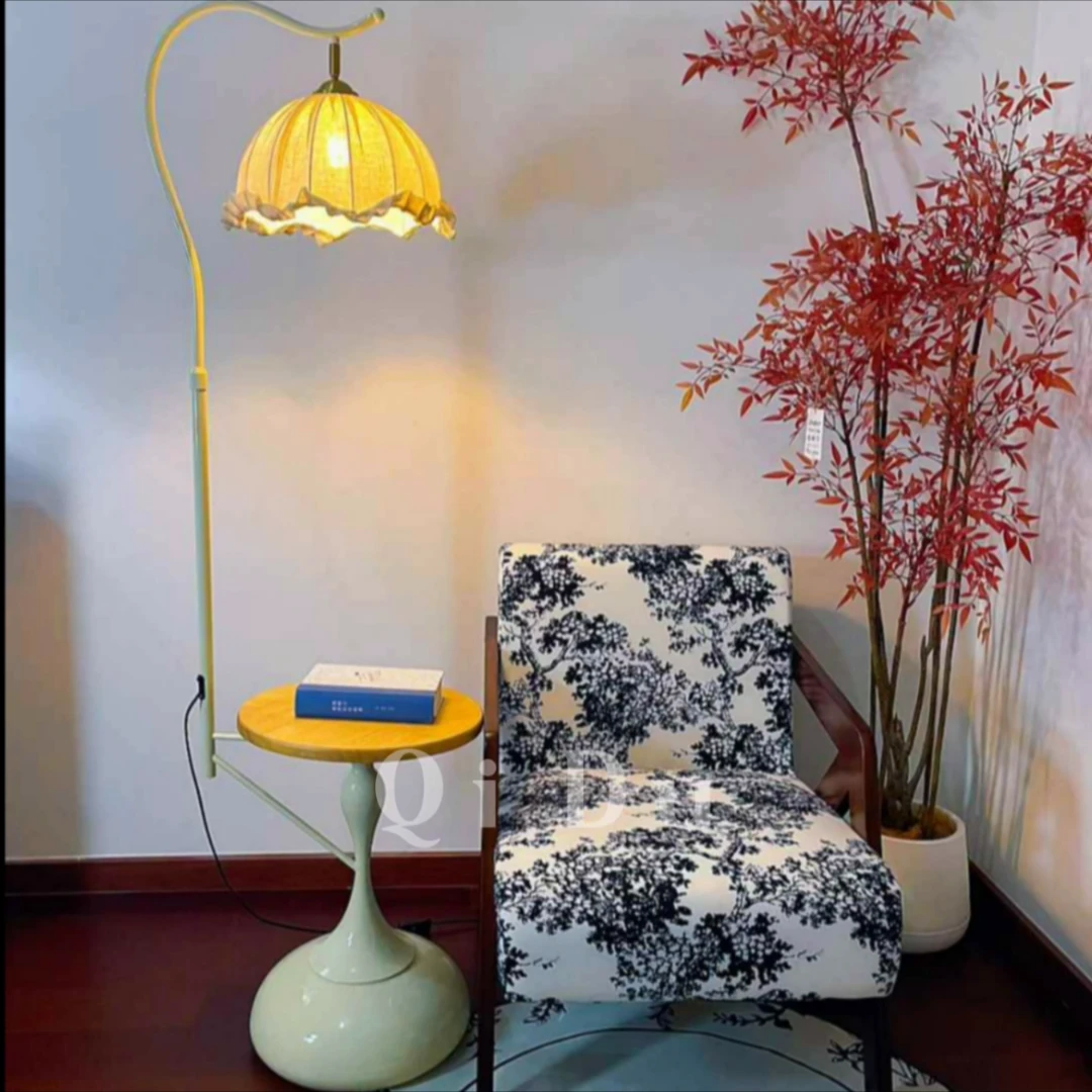 奶油中古法式客厅沙发置物立式边几卧室床头柜台灯一体新款落地灯