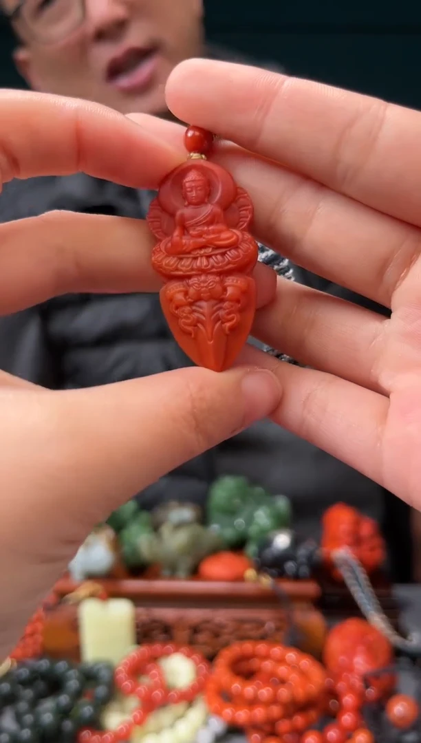 【闪购商品】南红玛瑙颈饰未镶嵌吊坠