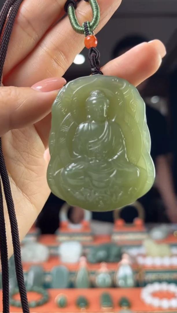 和田玉未镶嵌颈饰佩佩羊 猴