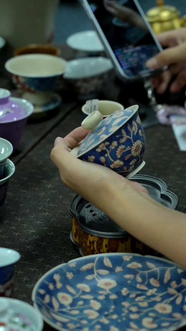 搬迁完毕 景德镇手绘茶具福利