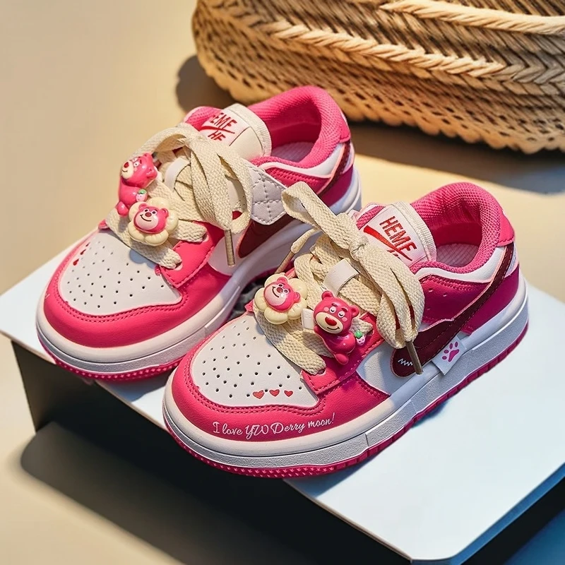 儿童运动鞋女童鞋子2024春秋新款轻便草莓鞋低帮板鞋潮牌休闲鞋