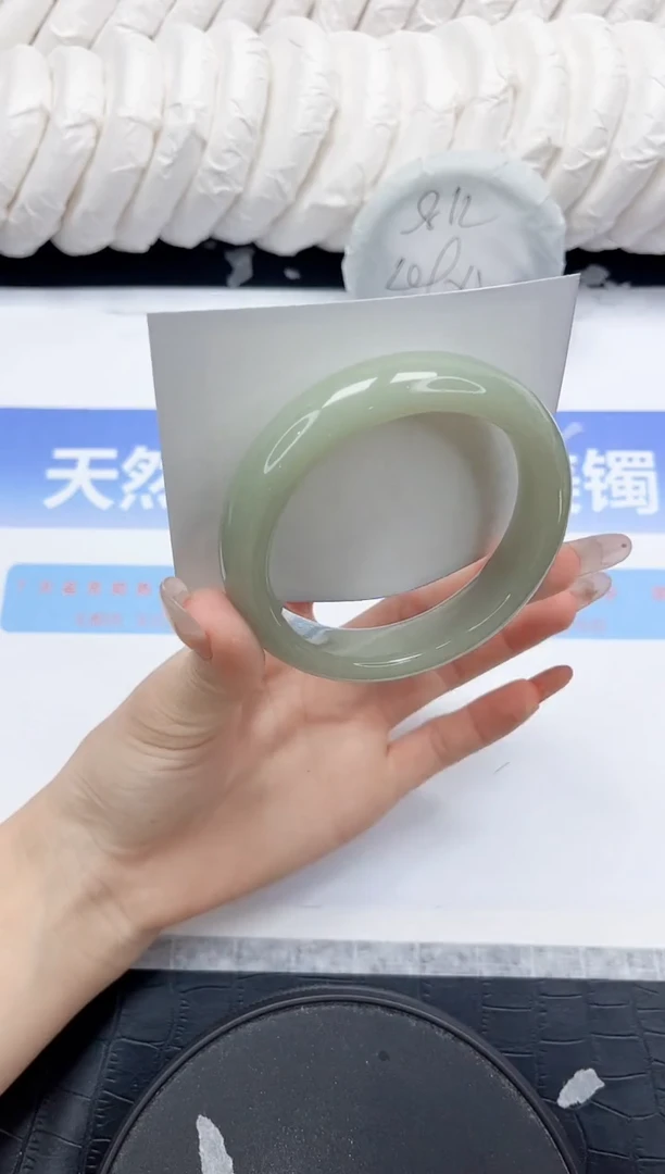 未镶嵌手镯石英质玉264-60