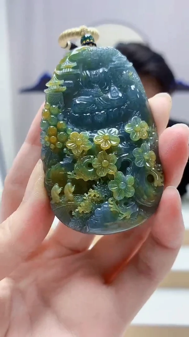 未镶嵌定制翡翠5060zm-毛货挂件人物92