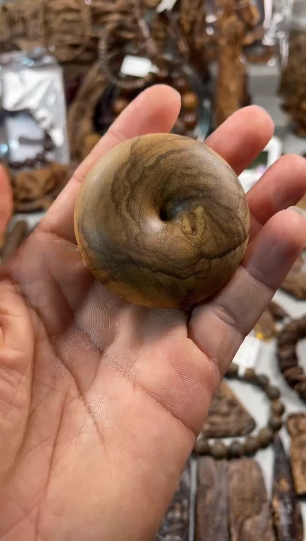 沉香沉香碎屑 达拉干  沉香