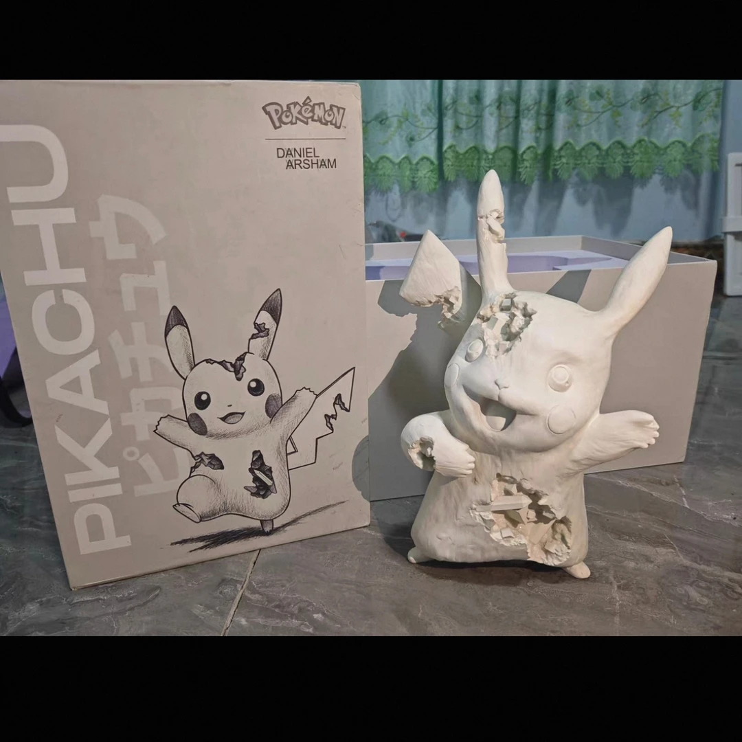 RX 侵蚀皮卡丘是Daniel Arsham与Pokémon合作发售的限量版艺术品