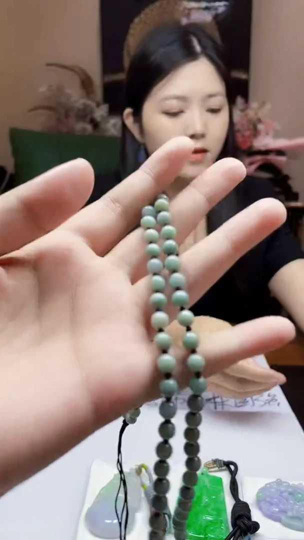 未镶嵌定制翡翠吊坠120
