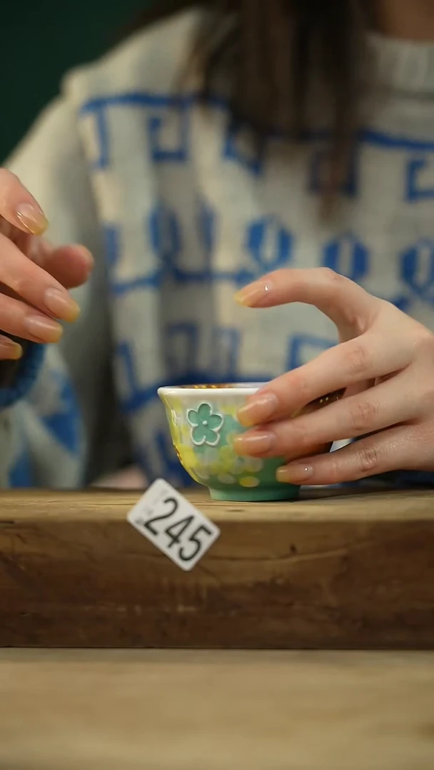 【闪购商品】瓷片设计师手作款 手绘 濑户烧主人杯