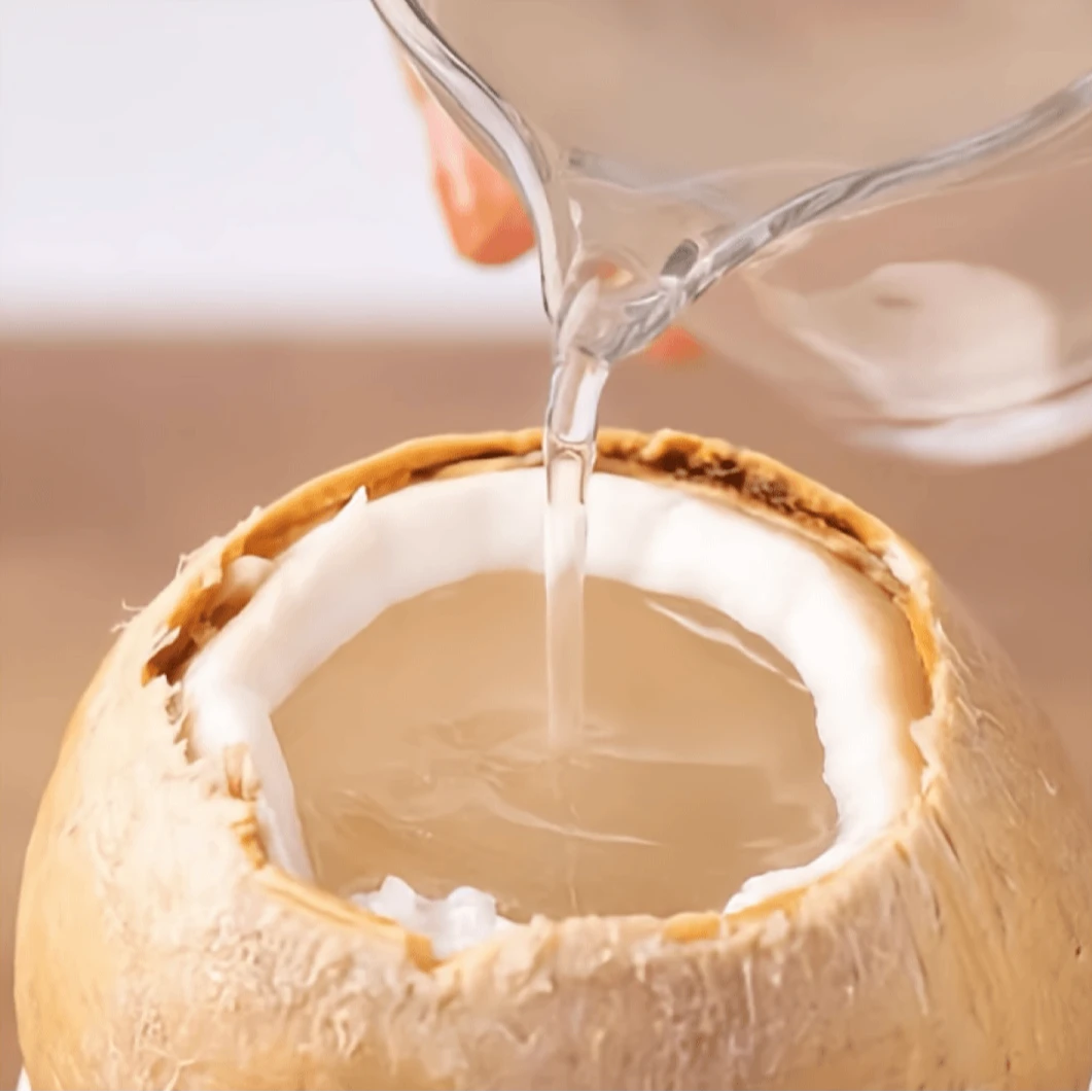 泰国椰皇椰青6/10颗装/单果270g-700g/颗/顺丰包邮椰子新鲜