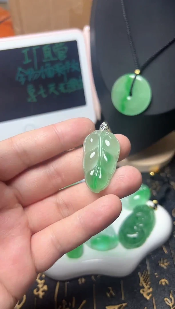 颈饰未镶嵌翡翠所见即所得，一图一物