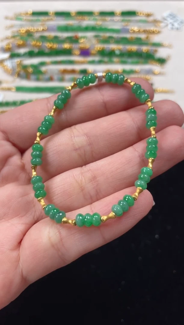 18K金镶嵌手串翡翠多样性  发货一条   P298