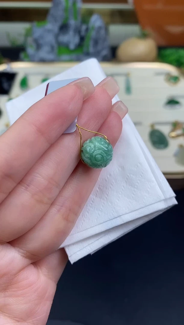 吊坠(不含链)18K金镶嵌翡翠路路通18K金扣镶嵌@@CMT