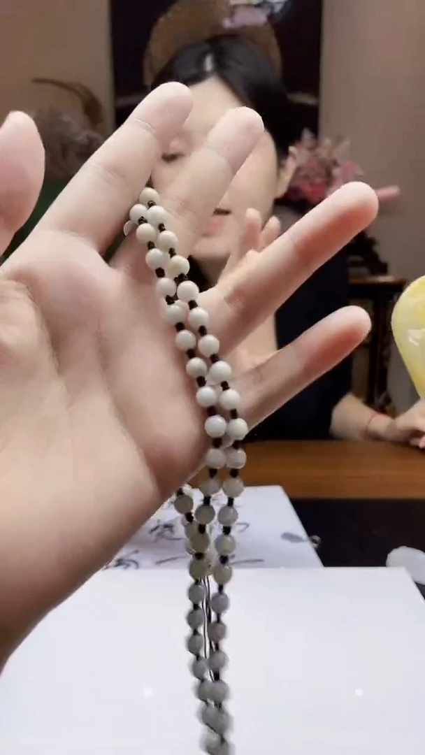 未镶嵌定制翡翠吊坠100