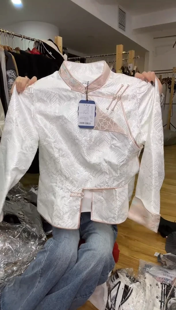 外套       3XL码    135-145斤