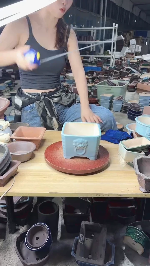 紫砂花盆浅草紫砂花盆微瑕