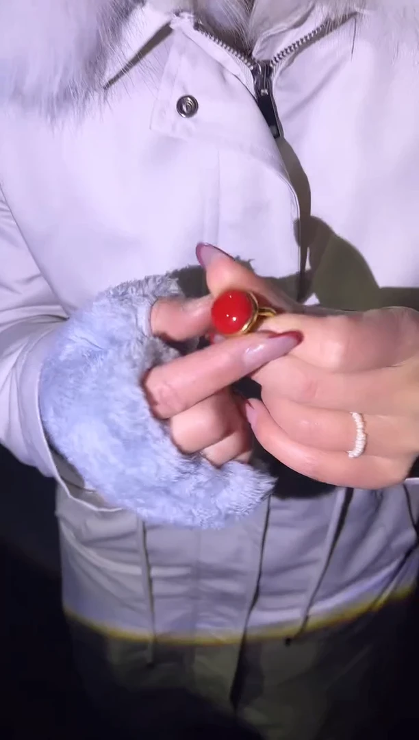 【闪购商品】玛瑙/玉髓戒指18K金镶嵌85咚咚咚咚咚咚咚咚