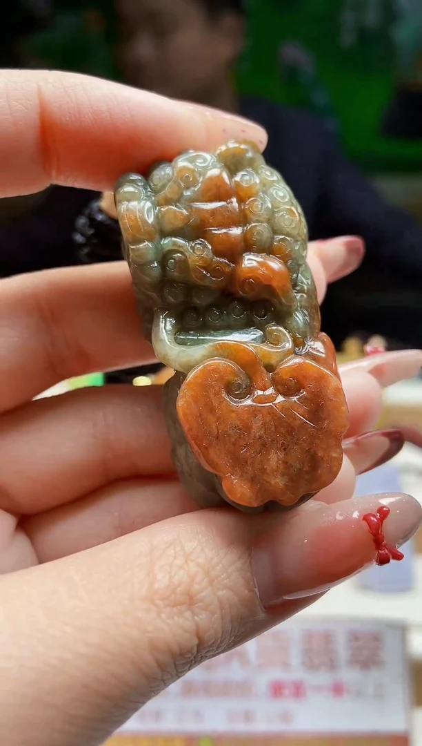 颈饰未镶嵌翡翠翡翠A货