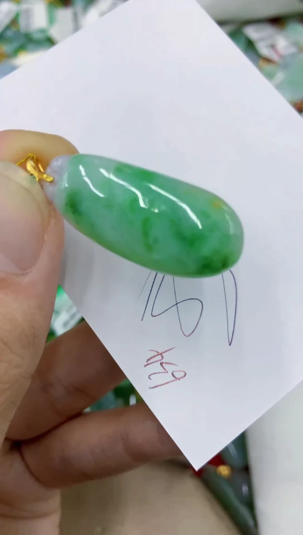 颈饰未镶嵌翡翠111111111111