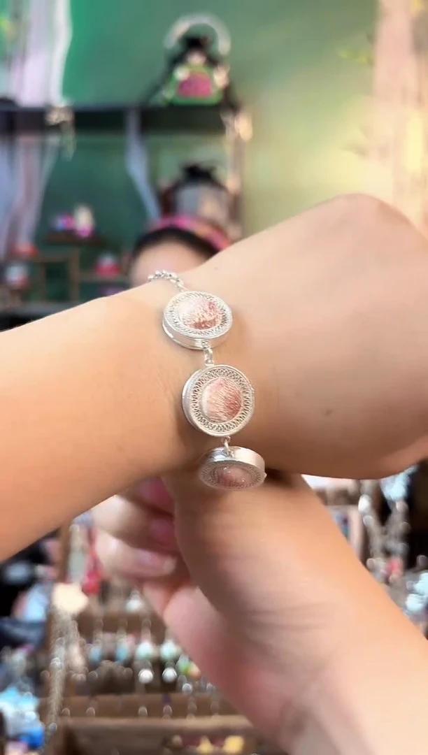 织绣彩云南阁非遗老绣525