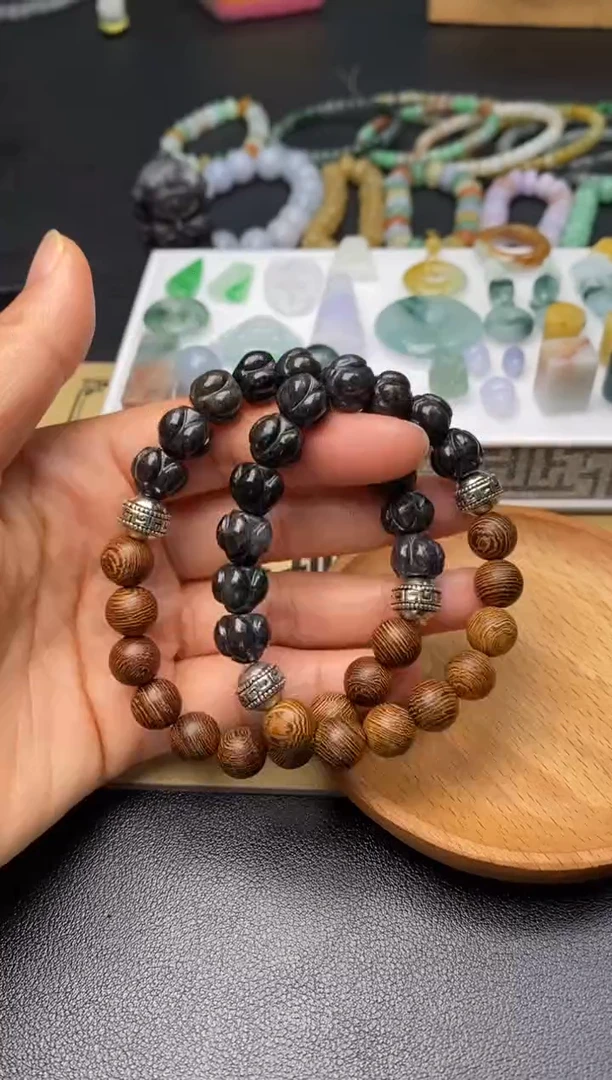定制翡翠未镶嵌翡翠毛货多样性发其一