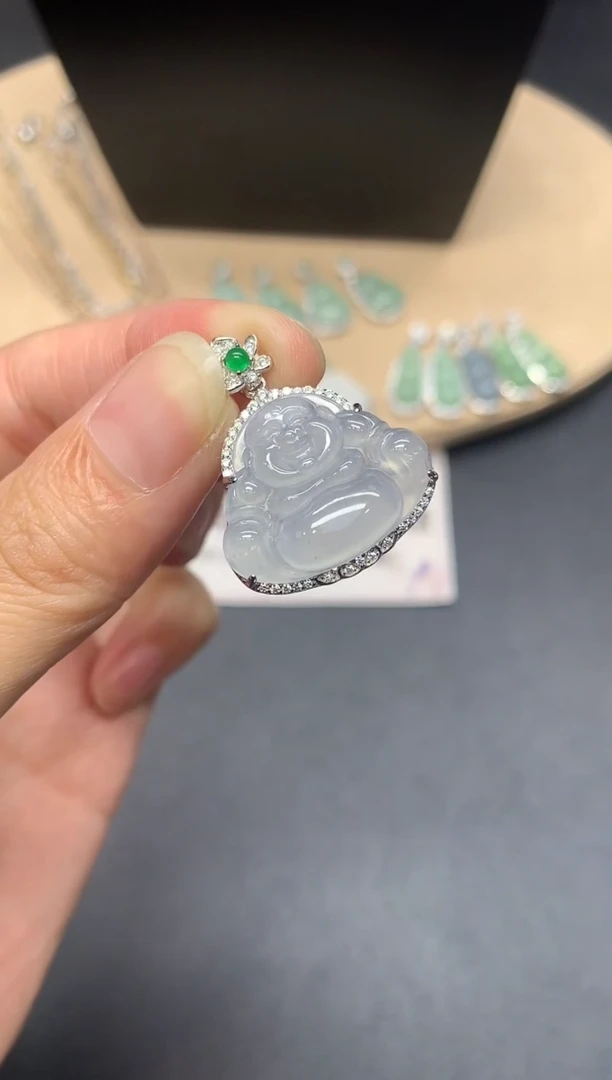 【闪购商品】翡翠吊坠(不含链)银S925镶嵌佛公【多样性发其一】