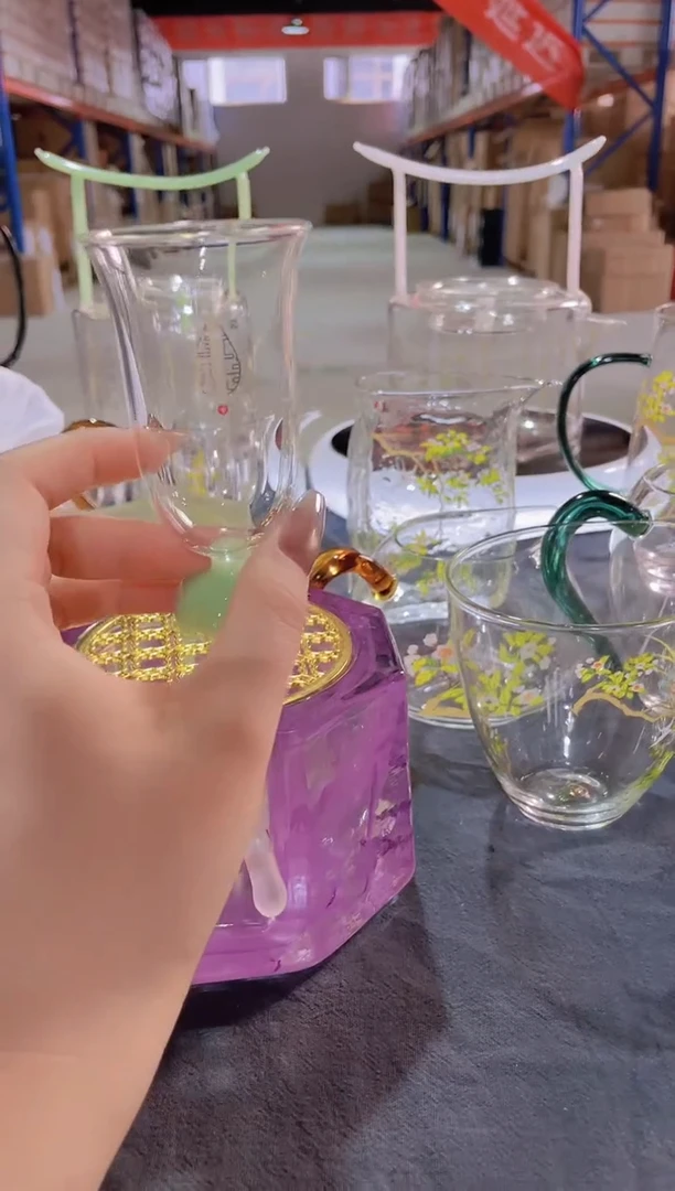 玻璃手工艺品九河闻香杯啊啊啊绿色底座