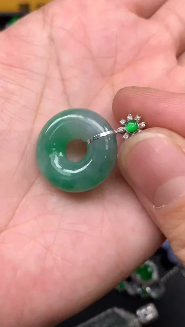 【闪购商品】翡翠颈饰未镶嵌一1399