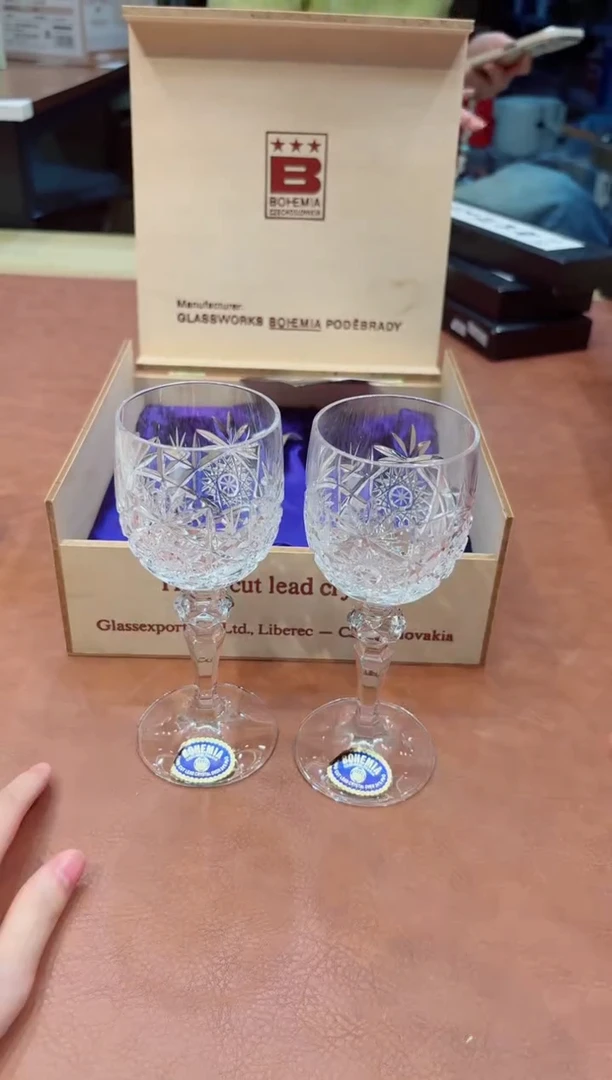 小狐狸海外瓷器哇哇哇