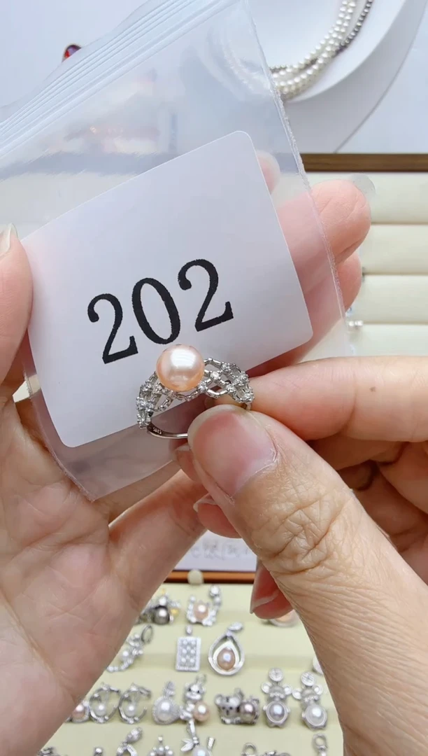 银S925镶嵌戒指淡水珍珠是**呀202