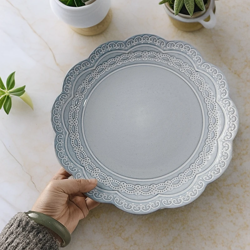 364微瑕10.5寸花朵浮雕大圆盘