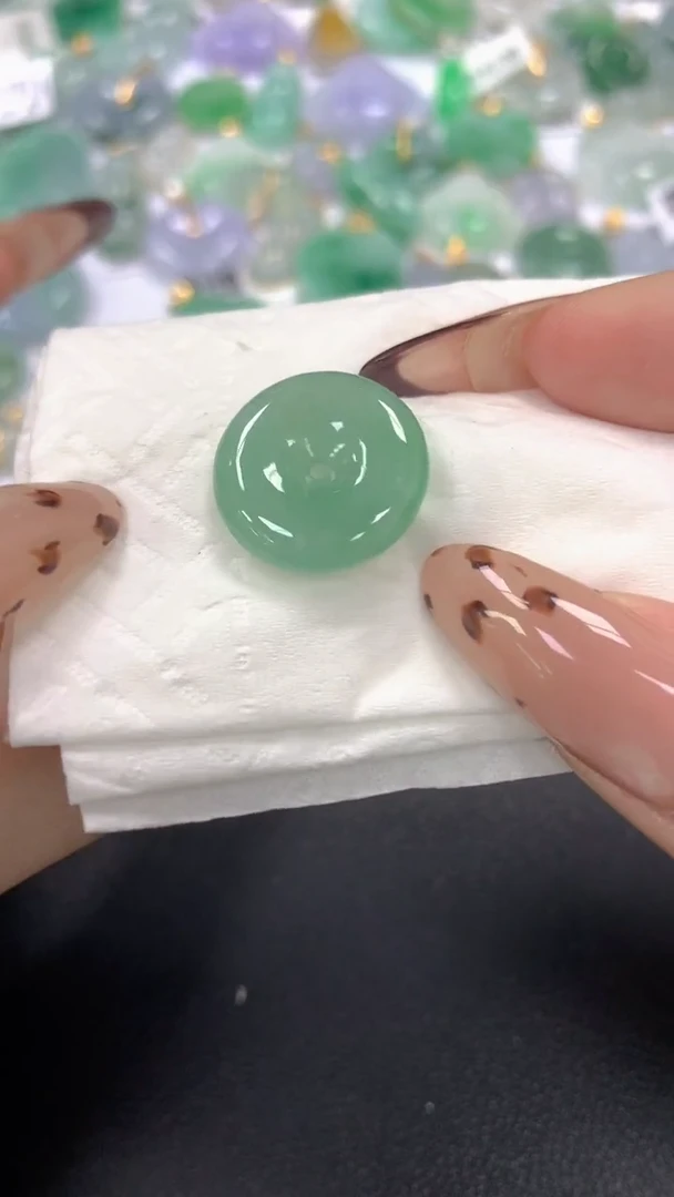 颈饰未镶嵌翡翠a货假一赔三支持复检百元上9元证书费自理