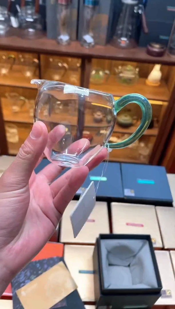 悠然绿金公道杯 。。。。。