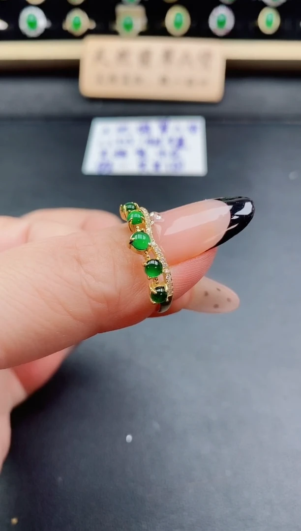 银S925镶嵌戒指翡翠1