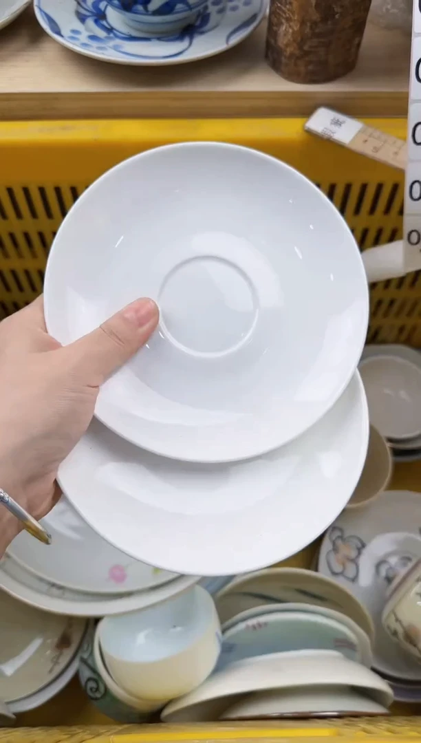 377回流瓷器，默认微瑕，18包邮