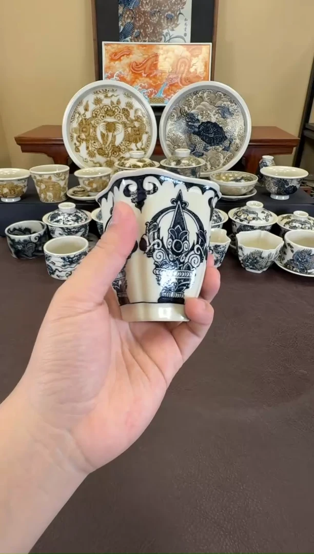 二号釉金刚杵纹公道杯