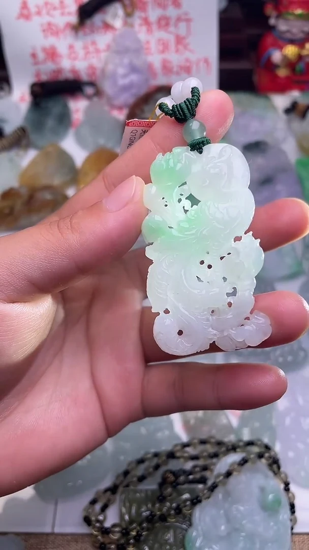 颈饰未镶嵌翡翠凤凰