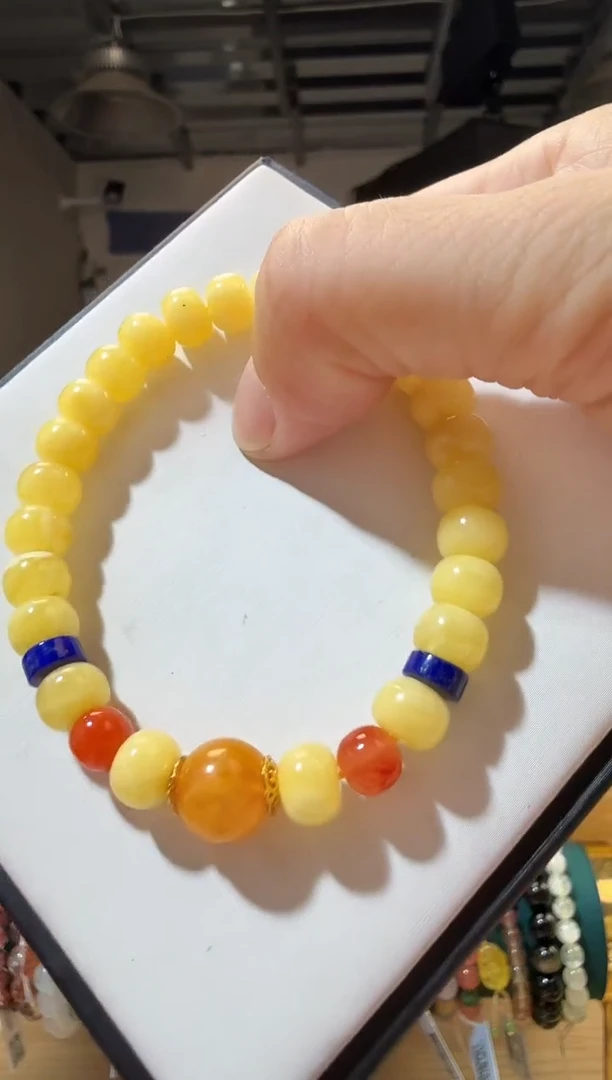 手链蜜蜡未镶嵌优2223 约8mm