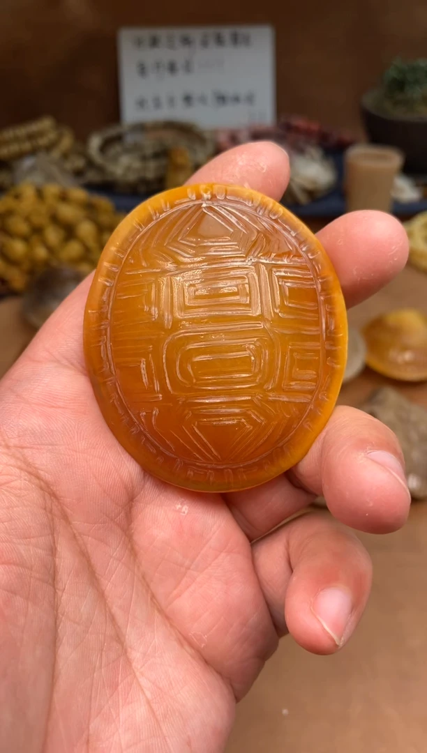 【闪购商品】牛骨其他杂件285-蹄雕刻吊坠