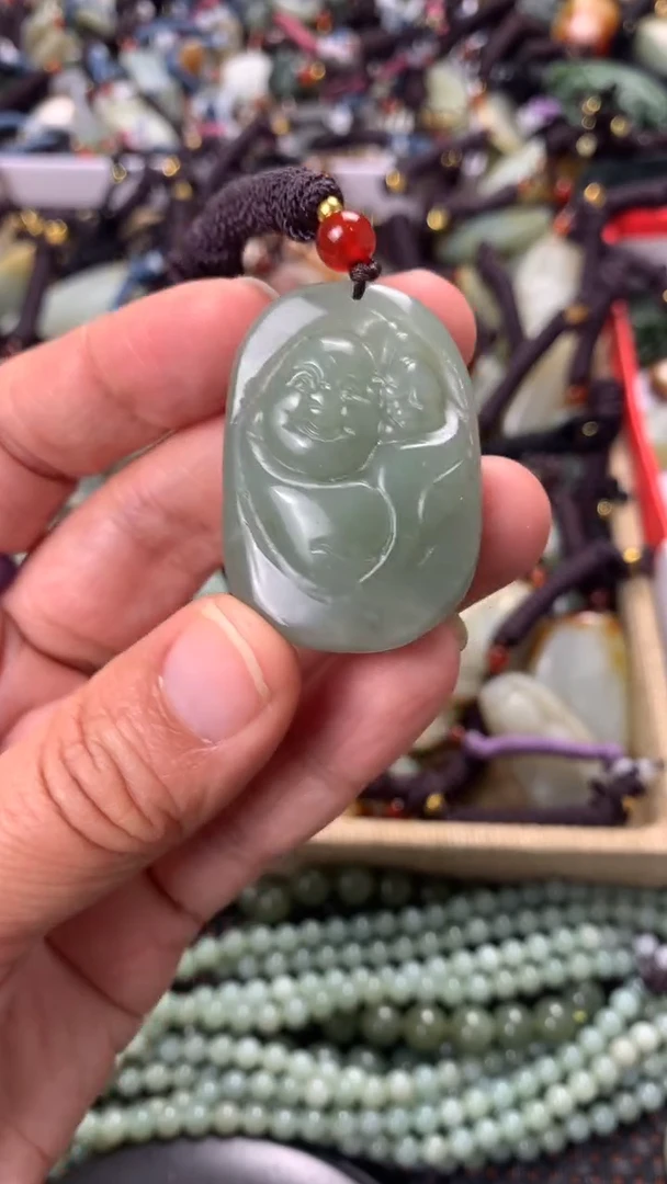 【闪购商品】和田玉颈饰未镶嵌多样性发货没有证书拍一发一有瑕