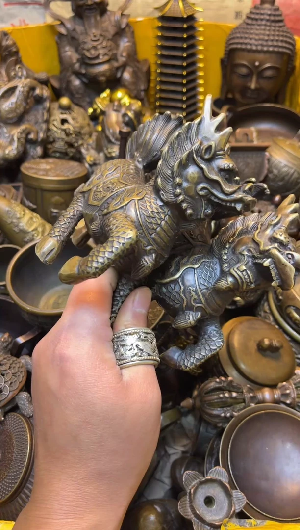 精美铜器，点击下单