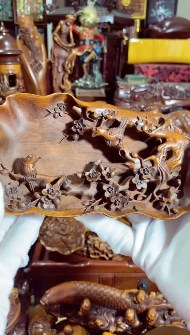 小叶黄杨小件梅花笔洗