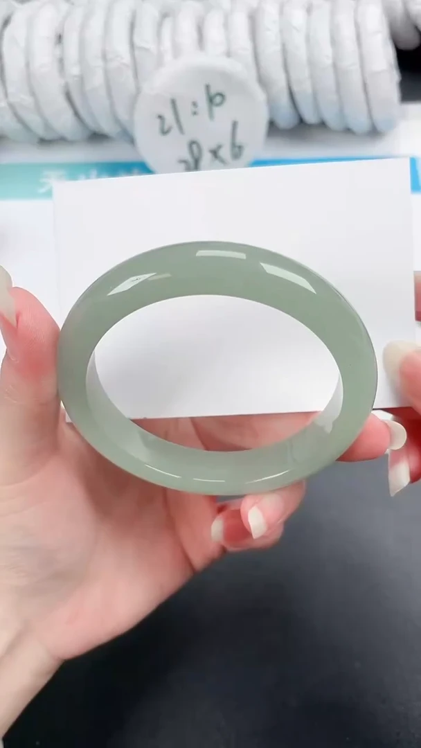 【闪购商品】石英质玉手镯未镶嵌163-62.2