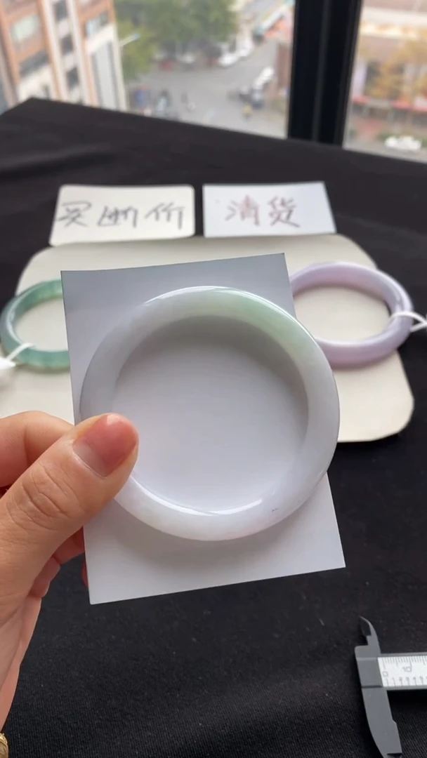 【闪购商品】翡翠手镯（圆镯）未镶嵌53圆条--不退不换