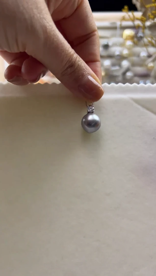银S925镶嵌吊坠(不含链)海水珍珠12.2mm大溪地铂金灰皇妃款万能扣