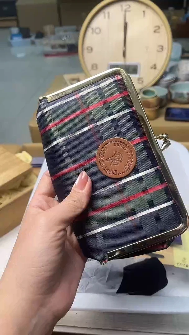 水牛剖层皮革中古杂项默认微瑕，满18包邮