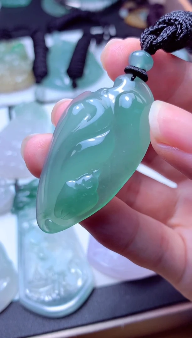 颈饰未镶嵌翡翠天然A货翡翠