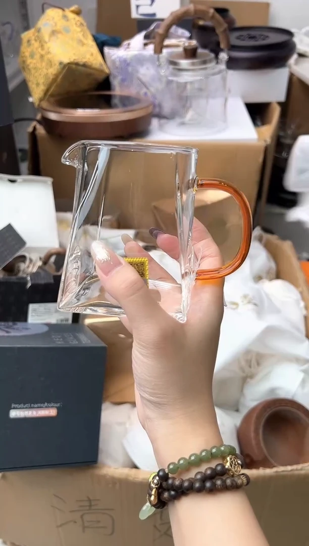 禾墨清源茶海琥珀色