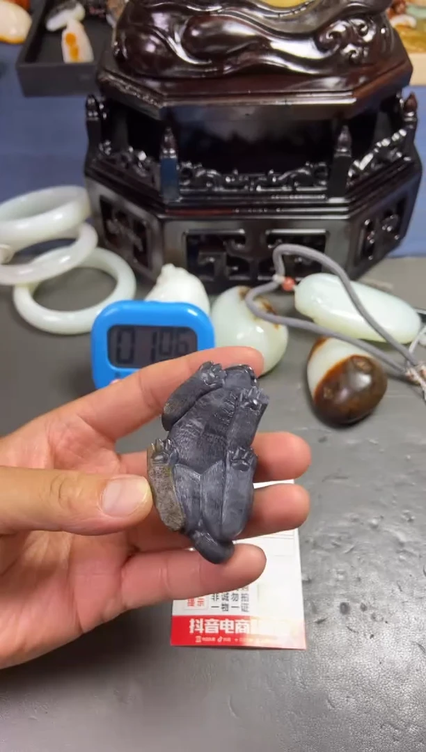 和田玉未镶嵌挂件和田玉