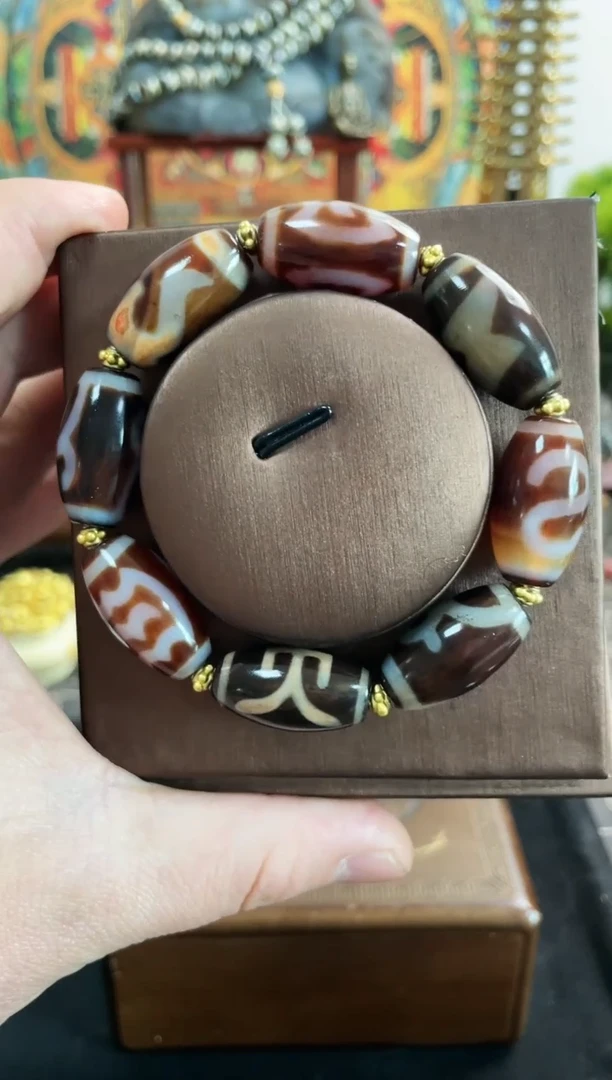 【闪购商品】玛瑙/玉髓手串未镶嵌颜色图案多样发