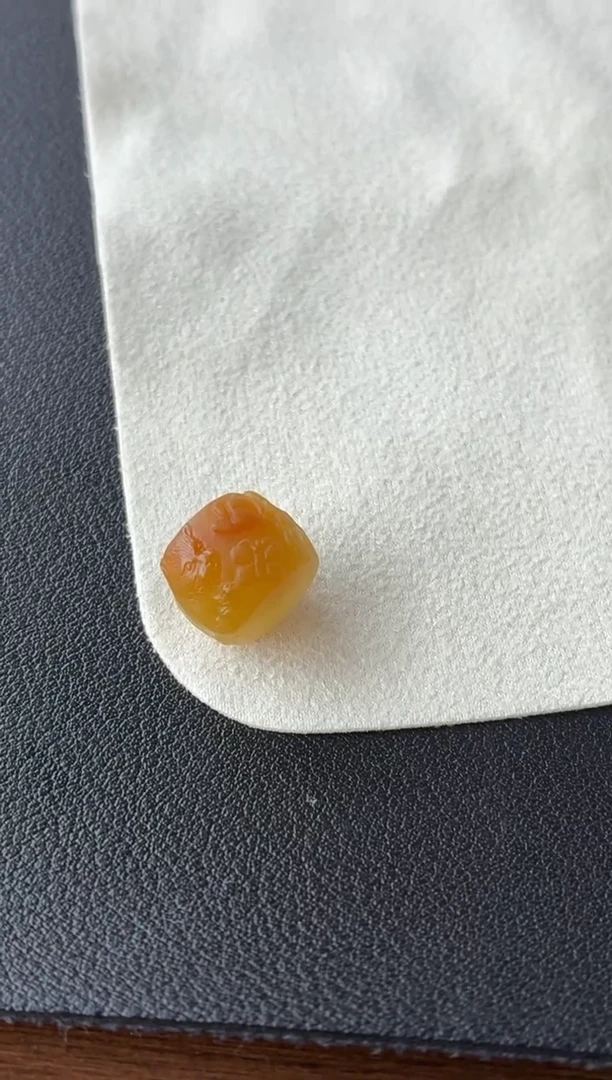 未镶嵌定制翡翠翡翠